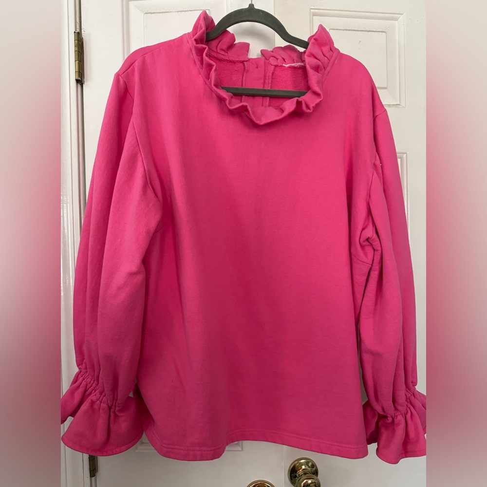 EUC ELIZABETH WILSON Mary Louise Ruffle Sweatshirt